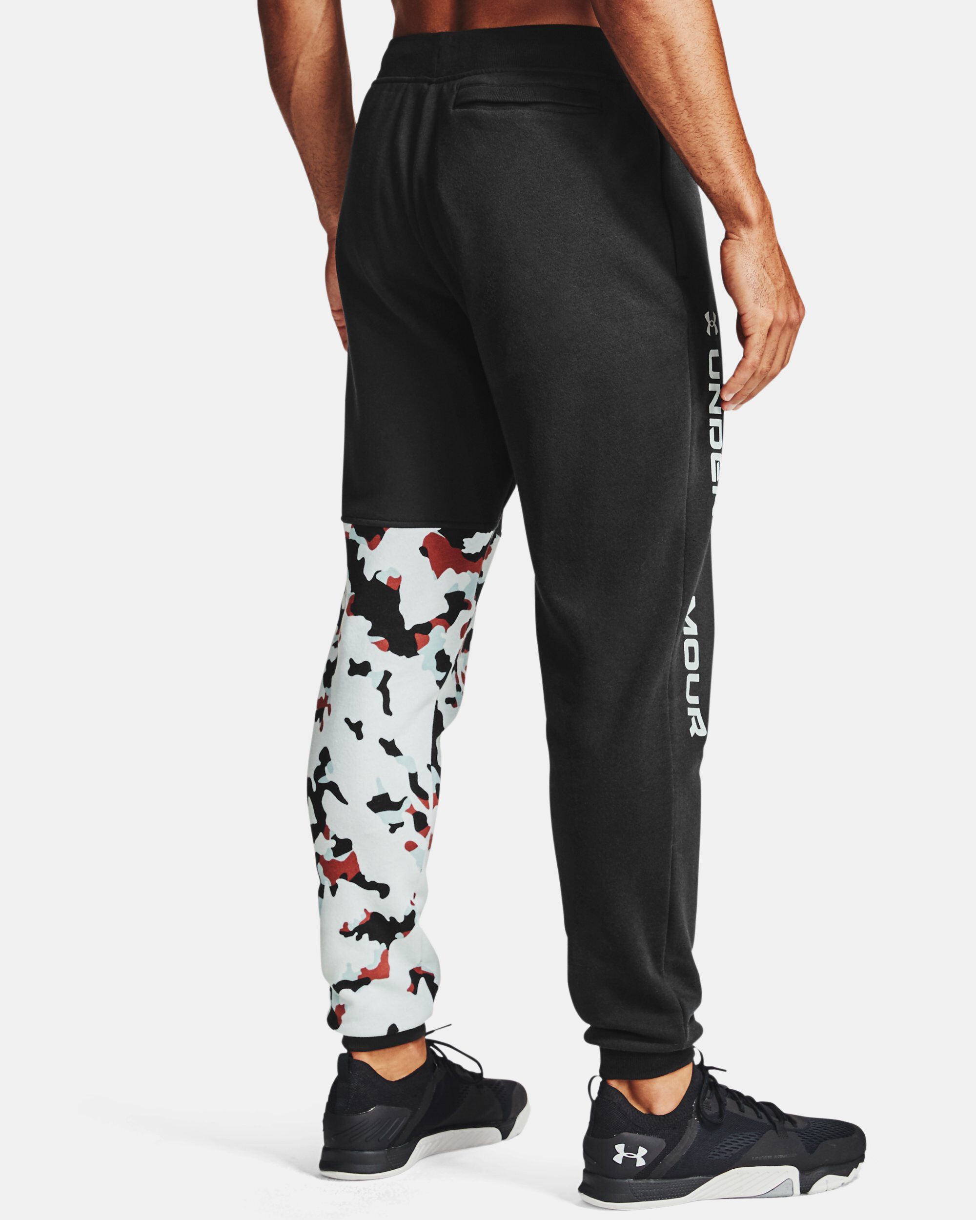 Under armour rival fleece camo jogger sales