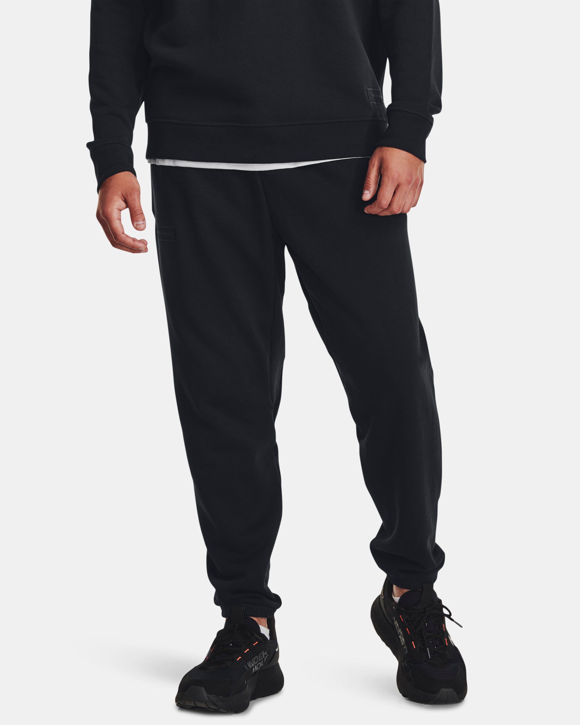 Under Armour Men s UA Heavyweight Terry Joggers Black in KSA
