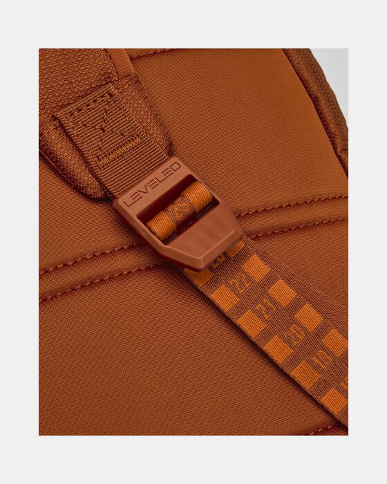 UA Triumph Sport image number 6