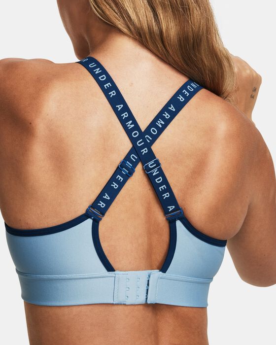Women's UA Infinity Mid Covered Sports Bra image number 8