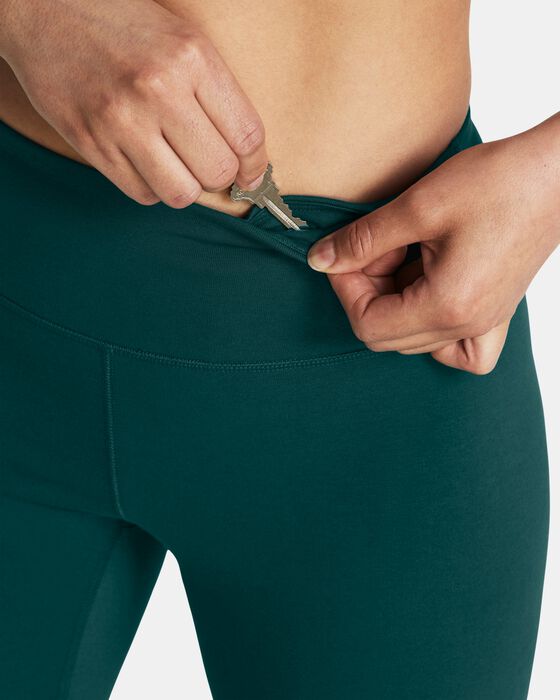 UA Campus image number 3