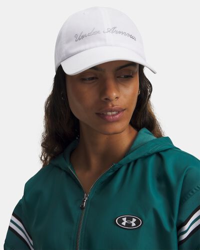 UA إسينشال لو