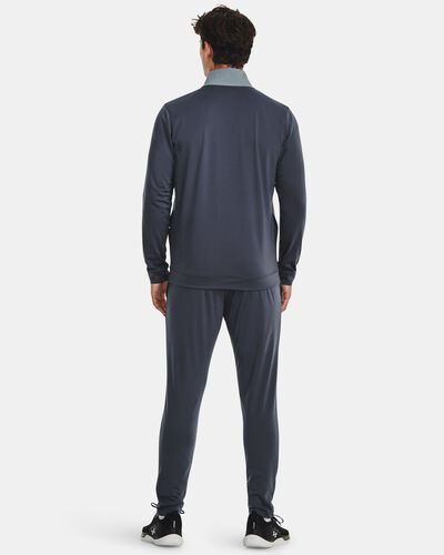 UA suit
