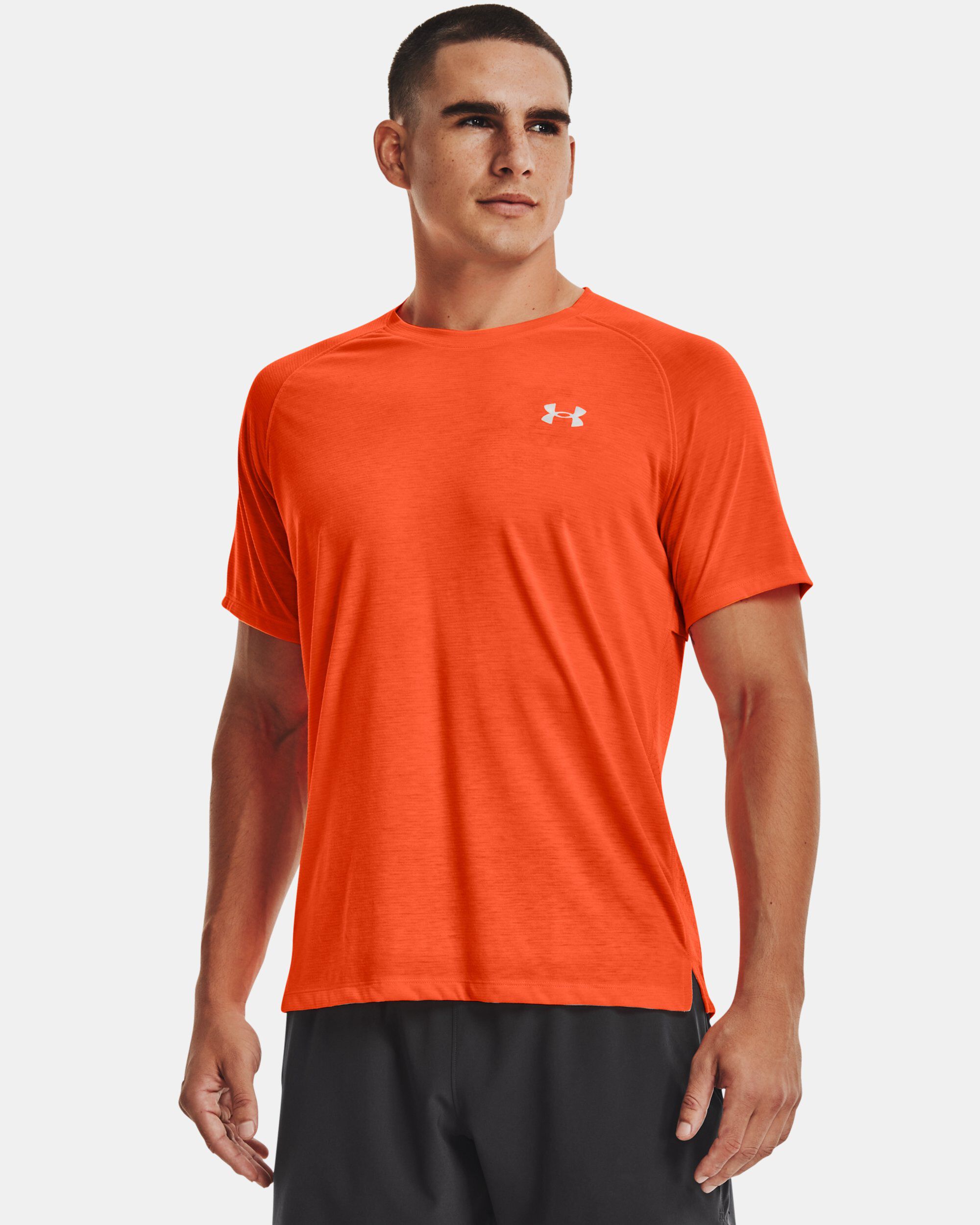 Men s UA Streaker Run Short Sleeve