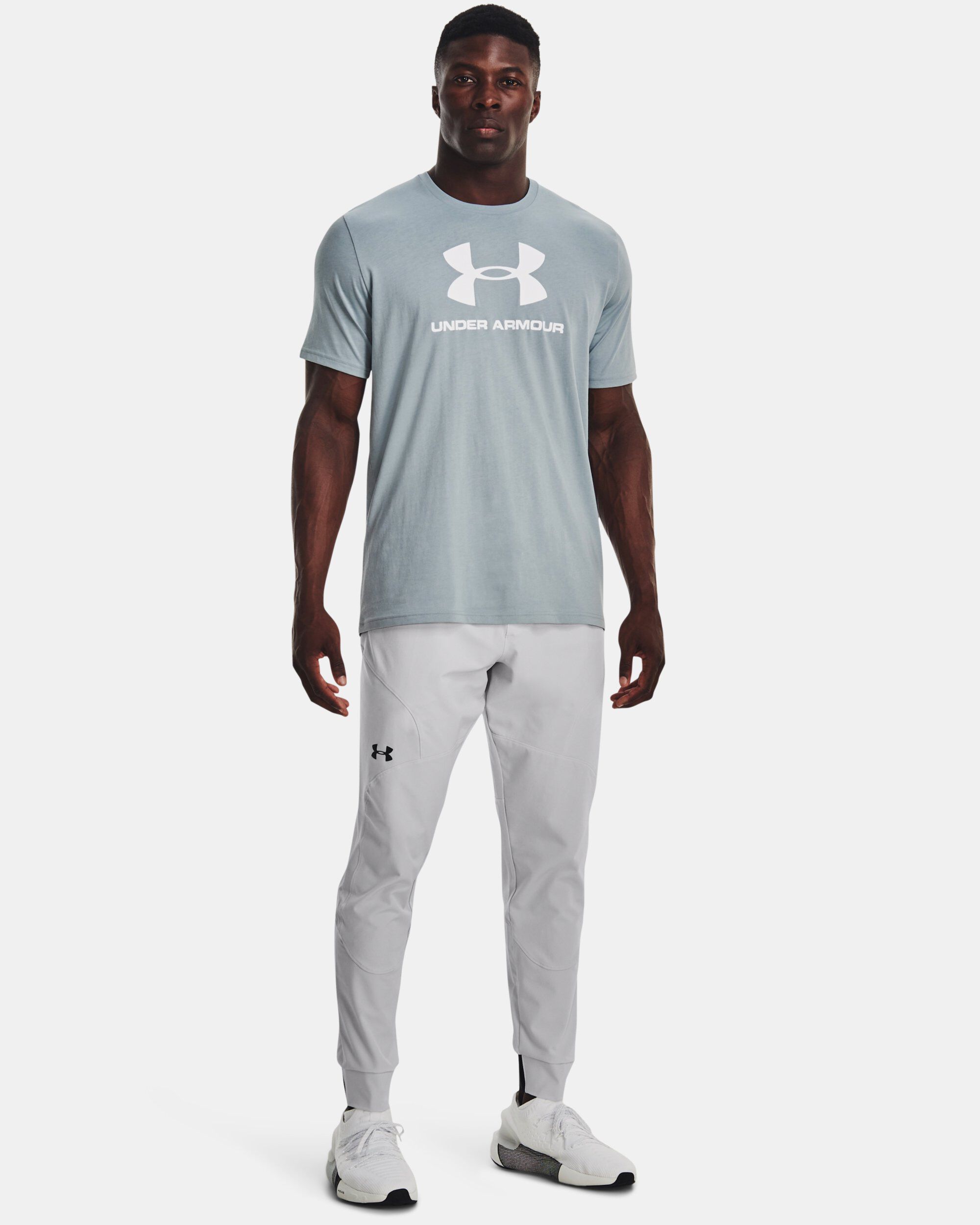 Under armour sales unstoppable t shirt