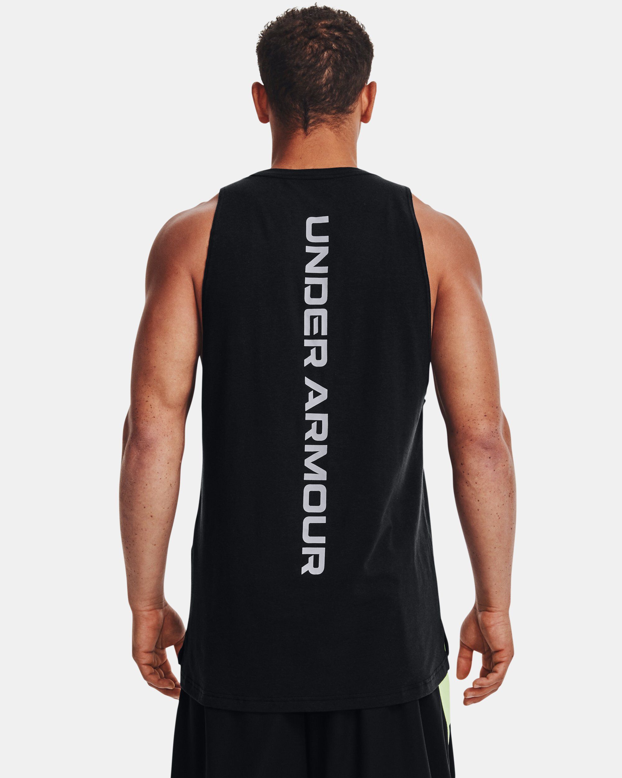 Under Armour Men s UA Baseline Cotton Tank Black in KSA