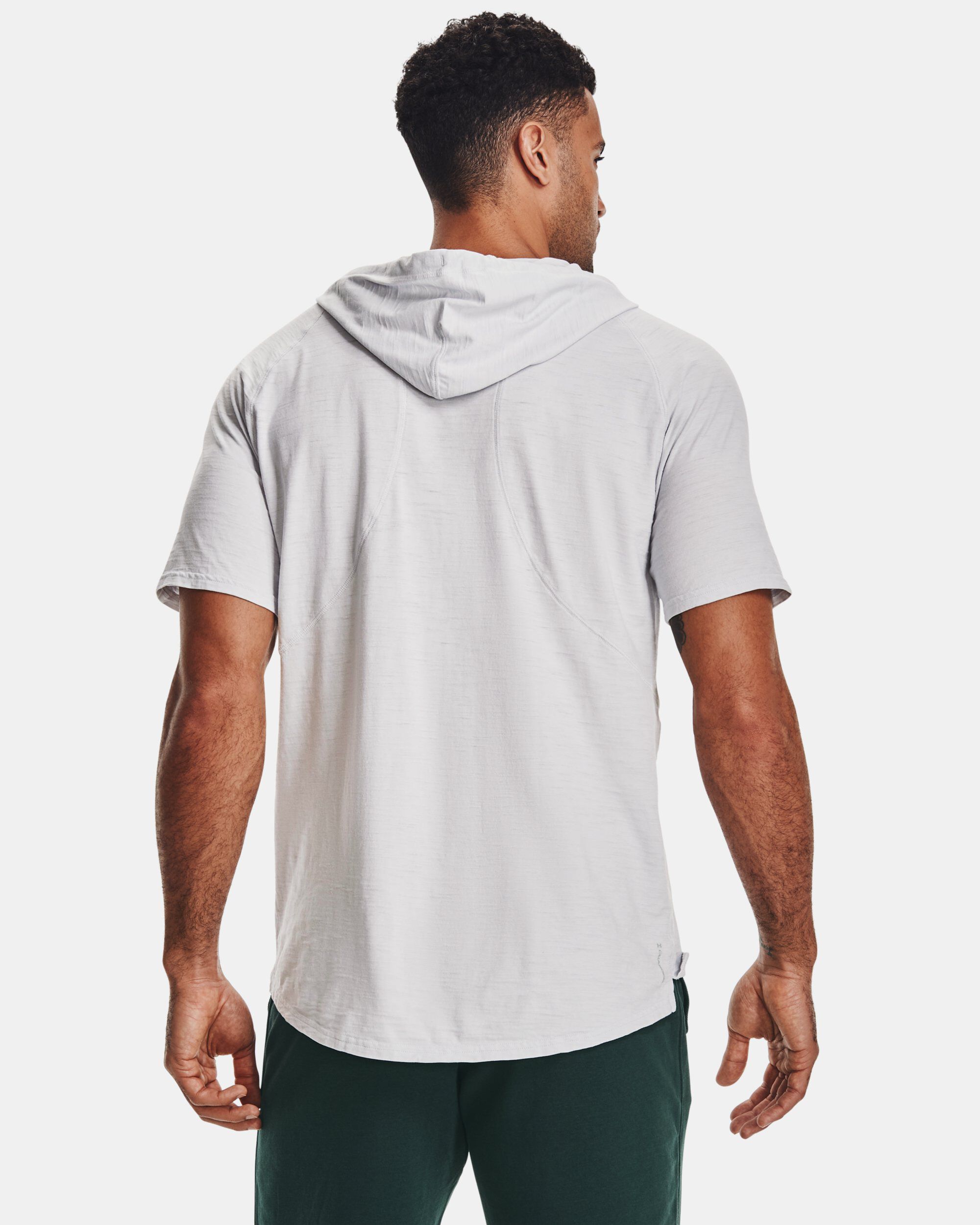 Under armour men's project rock charged cotton deals short sleeve hoodie